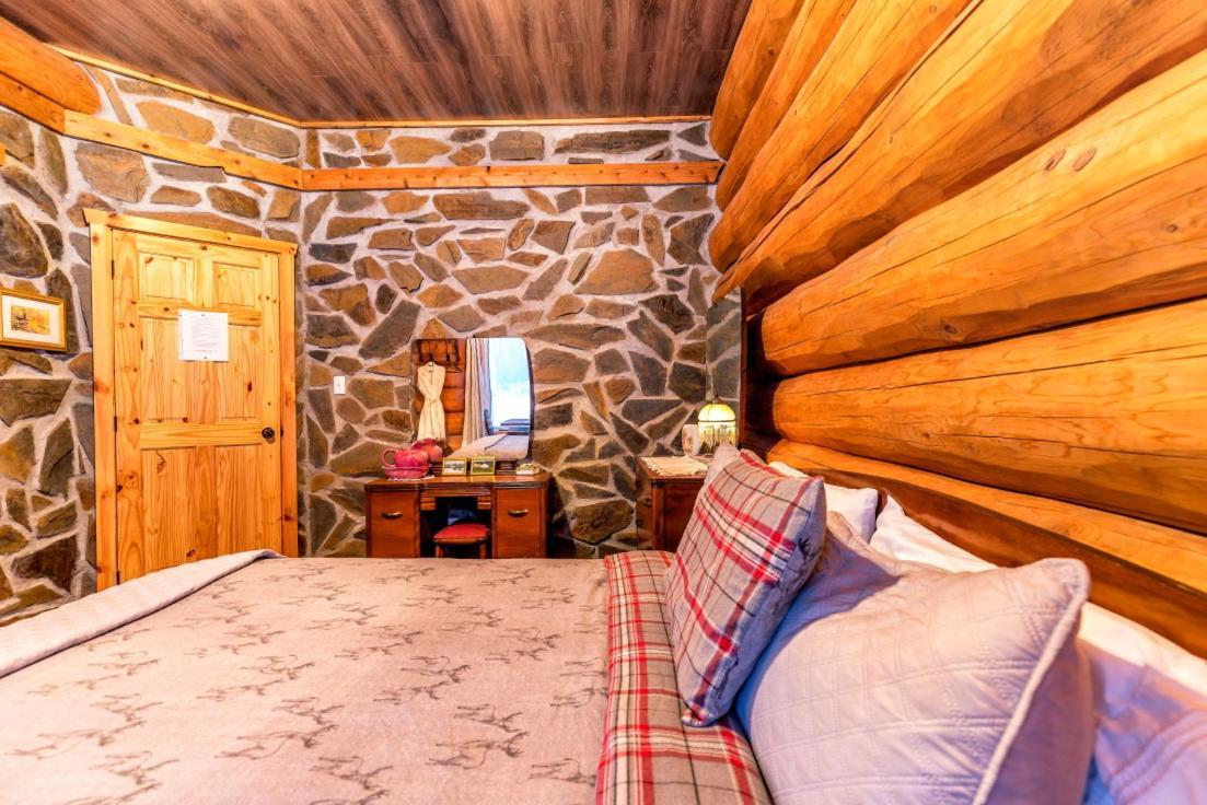 Domaine De La Giroux-Ette Bed & Breakfast La Patrie Exterior photo